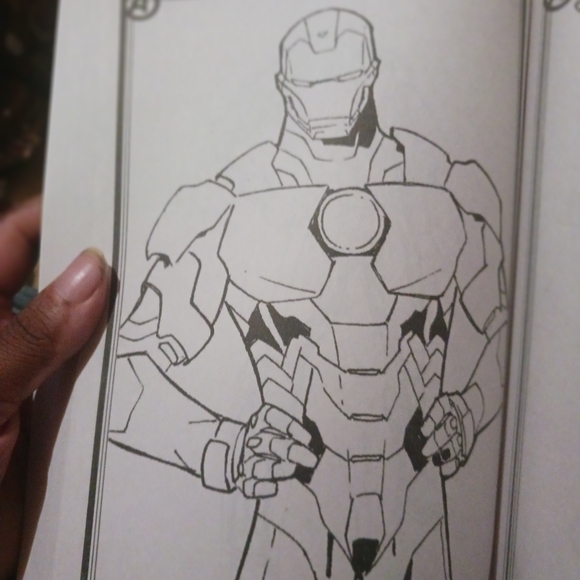 Marvel The Mighty Avengers 448 Pages  Thick Coloring book 2018 - Picture 6 of 9